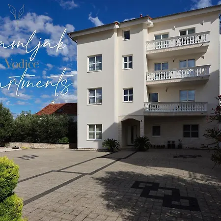 Appartement R A M L J A K - 