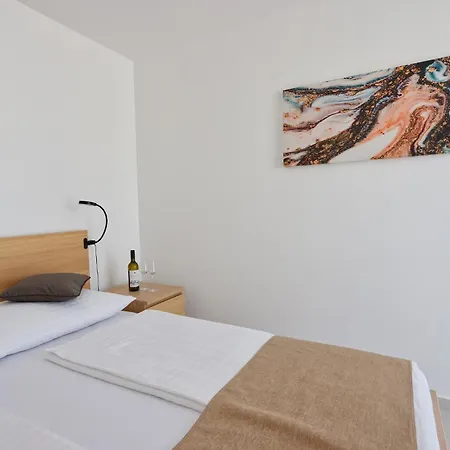 Lägenhet R A M L J A K - 