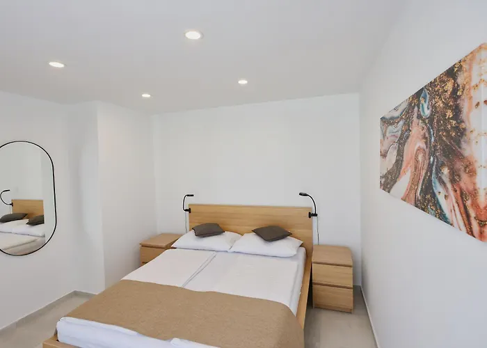 Appartement R A M L J A K - 