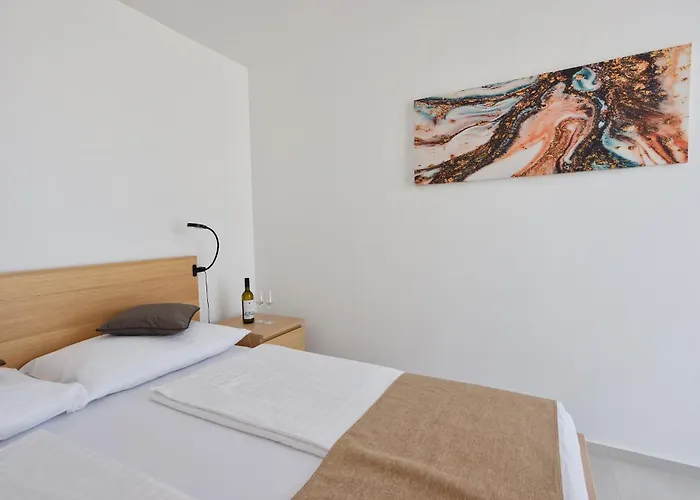 Appartement R A M L J A K - 