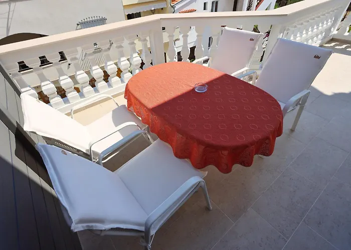 Appartement R A M L J A K - 