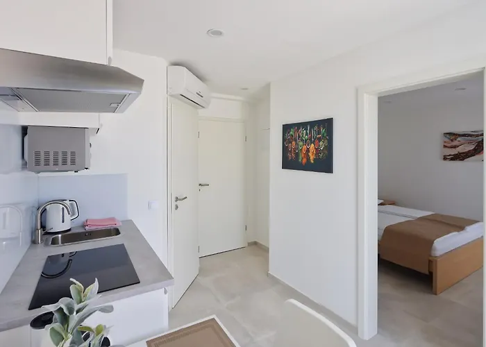 Appartement R A M L J A K - 