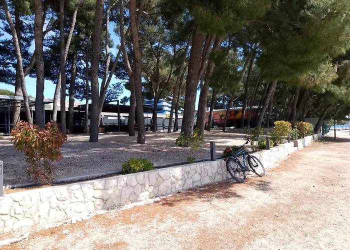 Appartement R A M L J A K - 